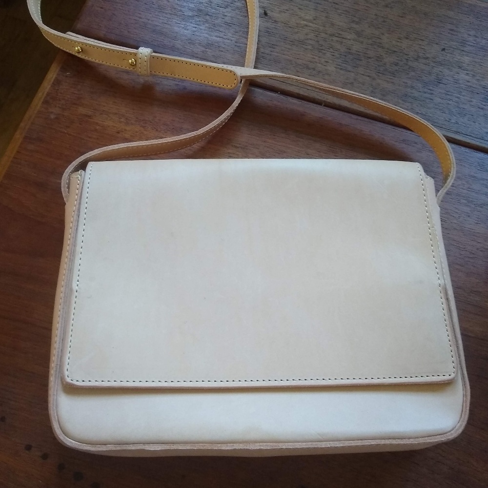 Clara Crossbody Purse - Nisolo - natural vachetta